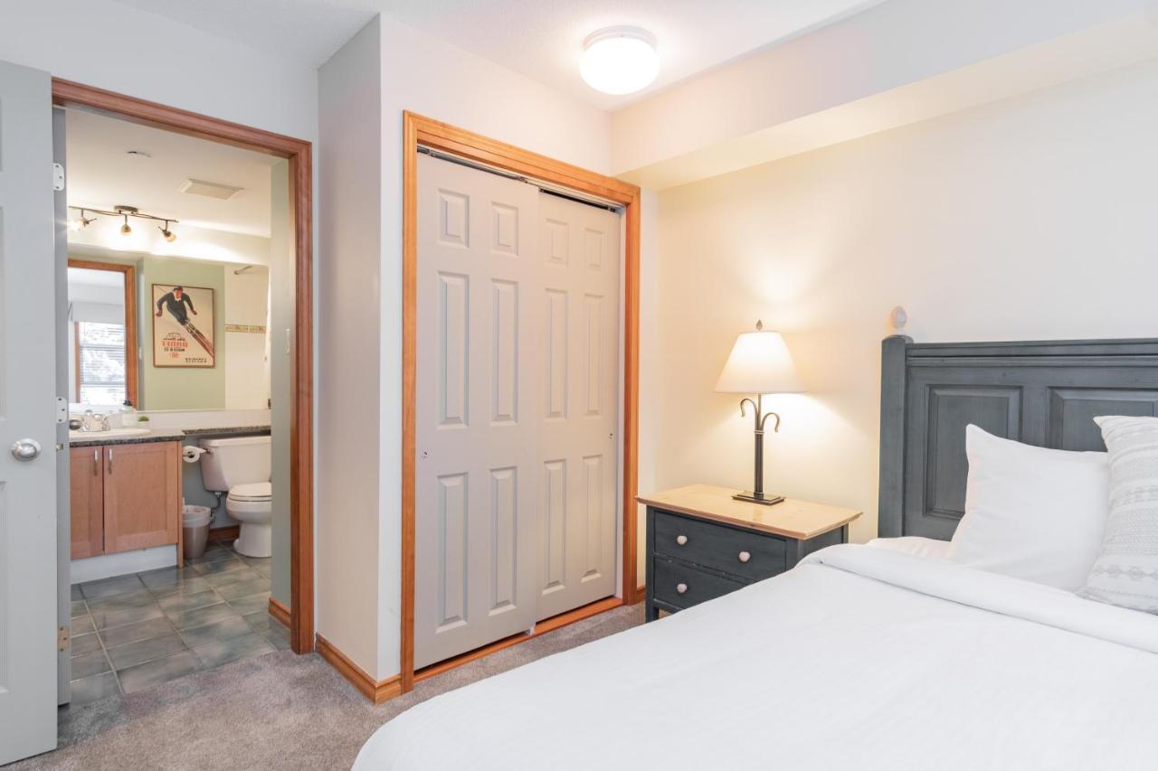 The Best Ski In Ski Out Two Bedroom Condo At Aspens Whistler Bagian luar foto