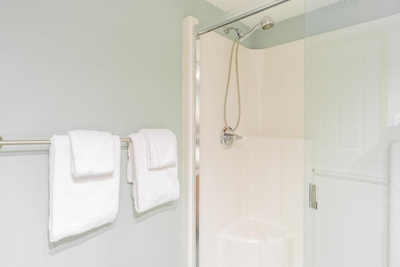The Best Ski In Ski Out Two Bedroom Condo At Aspens Whistler Bagian luar foto