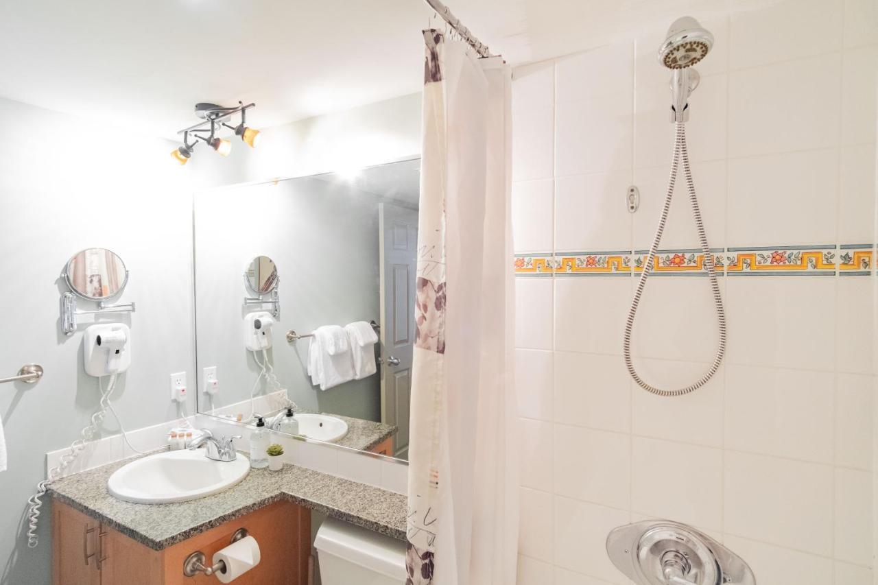 The Best Ski In Ski Out Two Bedroom Condo At Aspens Whistler Bagian luar foto