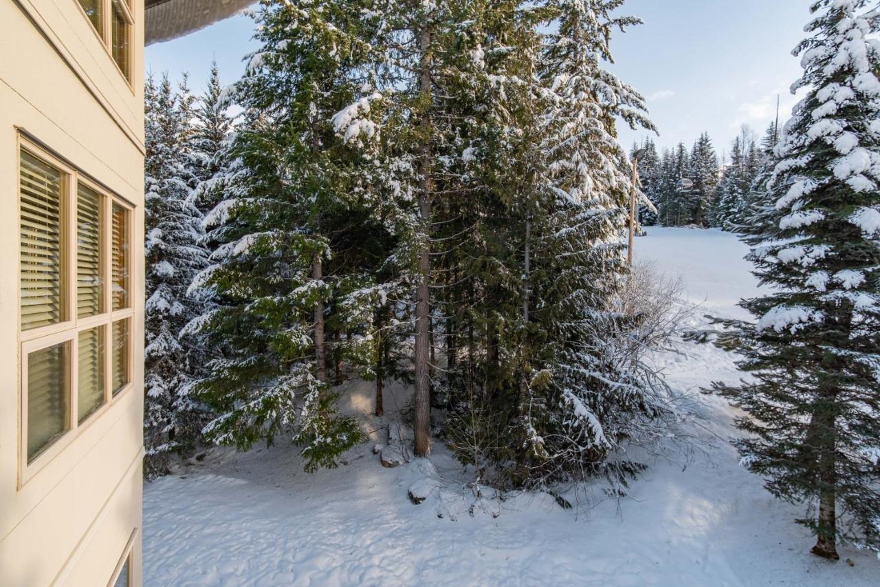 The Best Ski In Ski Out Two Bedroom Condo At Aspens Whistler Bagian luar foto
