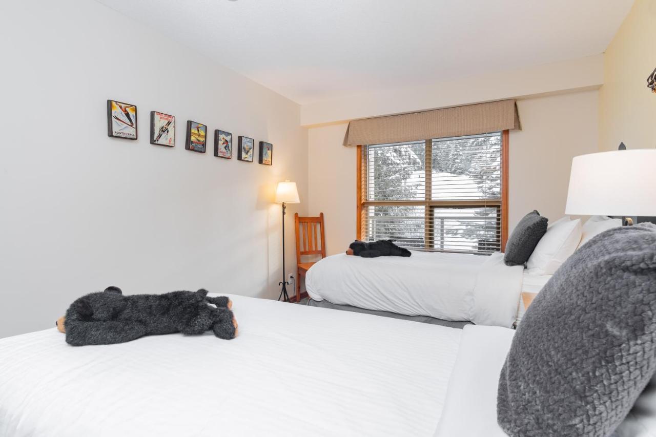 The Best Ski In Ski Out Two Bedroom Condo At Aspens Whistler Bagian luar foto